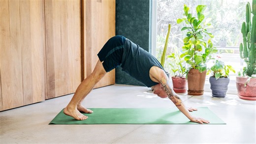 The Best Total-Body Stretches for Healthy Aging