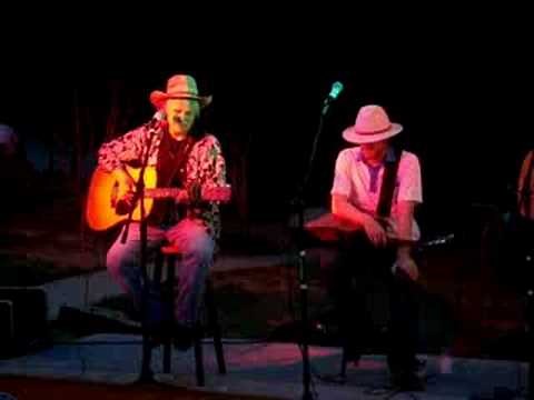 Steve Young performing Seven Bridges Road