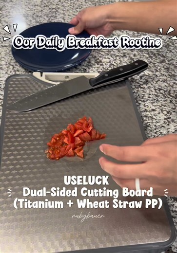 ✨our daily breakfast routine✨ Another day, another blessing. Happy Friday! ☺️ @USELUCK Home #adayinalifevlogsmoment #toddlermom #sahm #FilipinoAmericanBaby #useluck
