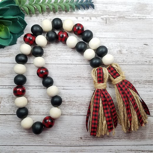 Christmas Wood Bead Garland, Red Buffalo Plaid Bead Holiday Table Décor - Etsy