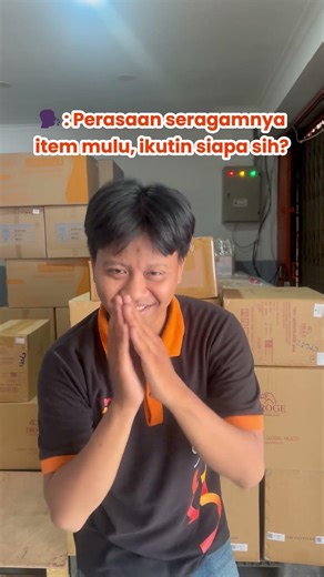 Izin samaan outfitnya ketua #ugclogistics #trending #kirimbarang #outfit #seragam #kontenlucu