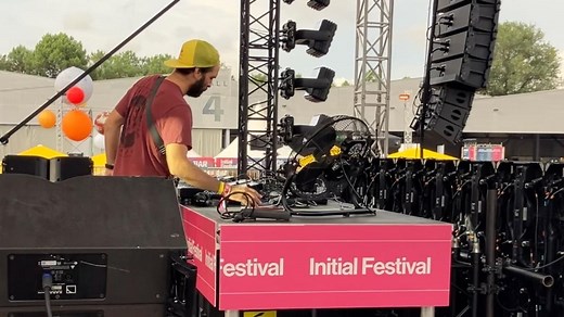 Vidéo. Bordeaux : dans les coulisses de l’Initial Festival