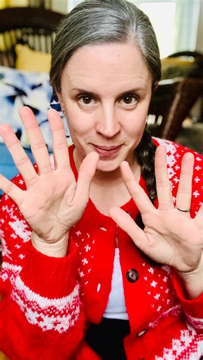 Music With Shannon on Instagram: "A song for counting! Some folks said my last video wasn’t actually a counting song…they were right, it was definitely about addition! #count #preschool #musicforkids #musicwithshannon"