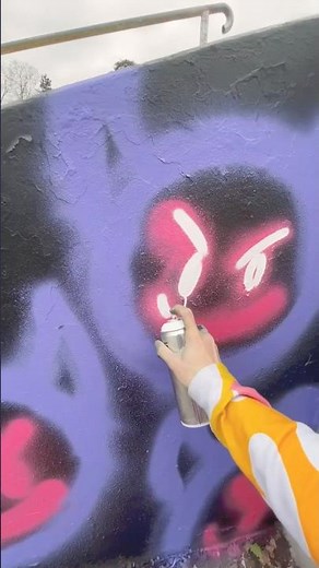 How to easily create a Neon effect in Street art?