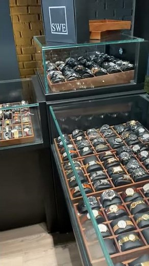Swiss Watches Luxury Showcase - Breitling, Tag Heuer, Omega, Patek Philippe | SwissWatchExpo