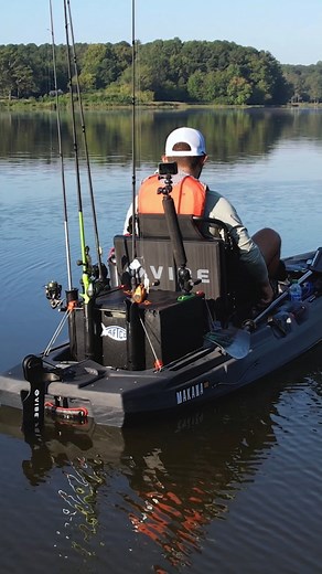 Introducing the Makana 100, the kayak with all the swagger and throw-and-go simplicity! 🤙 Boasting best-in-class stability, tracking, and maneuverability, the 10ft Makana 100 is the ultimate take-it-anywhere fishing, recreational and adventure kayak. And with the included X-Drive foot pedal system, you’ll be ready to tackle your longest adventures hands-free. Preorders start Today 1/18 for late February Shipping . . . . #vibekayaks #fishingkayak #kayakfishing #kayaking #fishingline #outdooradve