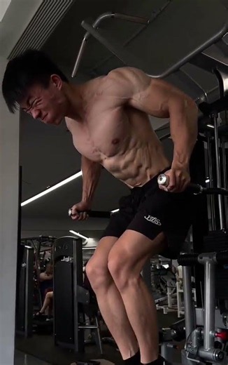💀 Stay Lean, Stay Aesthetic