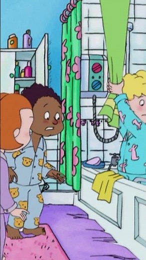 Peter wrecks the house! 🏠 Stop it Henry #shorts