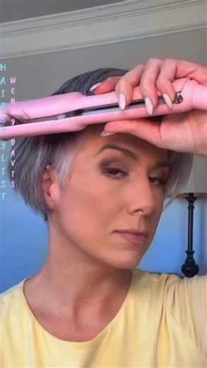 TYMO ROVY Compact waver gives mermaid waves on long or short hair. #shorthairstyle #shorthairstyling #mermaidhair 🛒🛍️ https://tymobeauty.com/products/tymo-rovy-compact?ref=fdnxihoo | Hairstylist Wendy Davis