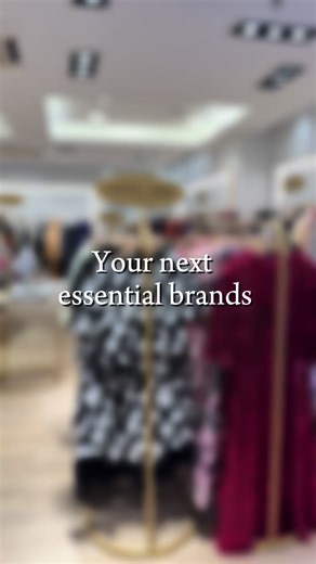 Από αγαπημένα, διαχρονικά brands μέχρι σύγχρονες επιλογές γυναικείας μόδας, τα πολυκαταστήματα notos και το notos.gr συγκεντρώνουν όλα όσα χρειάζεσαι για κάθε στιγμή της ημέρας. Find the brands you love — all in one place. 🧡 #notos #notosgr #womenswear