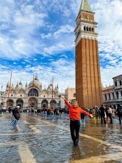 Experiencing Acqua Alta During Venice Carnival