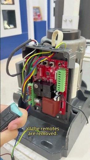 How to reset and program remotes for JG AC sliding gate motor? #slidegatemotor #slidinggatemotor