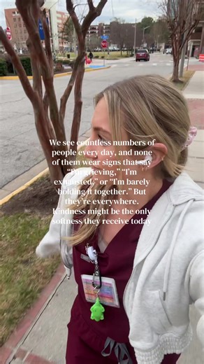 Your daily reminder that kindness is free✨ and everyone deserves just a little bit of that💗 #nursing #nursesoftiktok #kindness #newgradnurse #gratitude