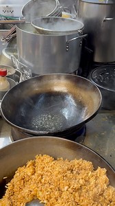 Let me show you how to make fried rice without sticking to the wok! No more scraping rice 😋🧧❤️ Wokstar.co.uk 01414236382 | Wokstar Take-away