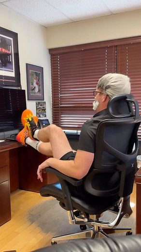 DAVE’S AUTO CENTER Utah - David Bell on Instagram: "Dave tours the shop - times running out, so join us tonight at 6pm 👏"