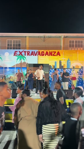 Happy Friday Hubsters: Celebrating Community and Energy