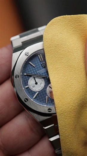 Pagani Design PD1707 Review: Luxury on a Budget