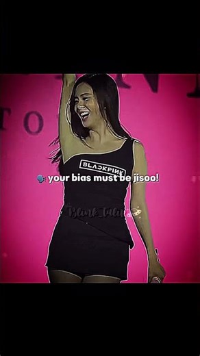 Meanwhile my bias!😭✨( no hate to jisoo) #trending #blackpink #jennie #blinkblackpink