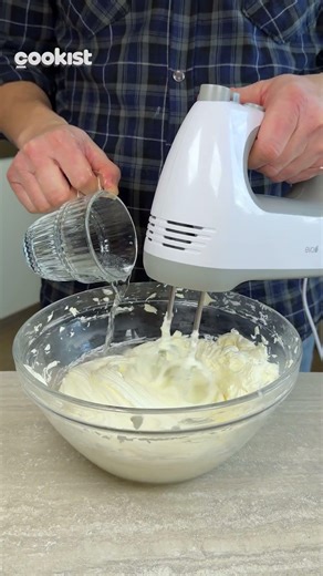EASY WHIPPED BUTTER RECIPE | Ultra-Creamy Homemade Compound Butter