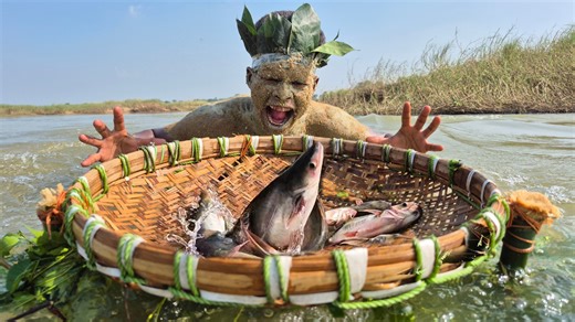 Primitive technique unbelievable fishing method flowing water river catching so many fish with bamboo basket. best 2025 fishing video #fish #fishing | Fisherman Animal Lover-Original