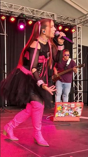 Michelle Lambert – Girl on Fire (Live at Washington State Fair, 09/13/25) #michellelambert