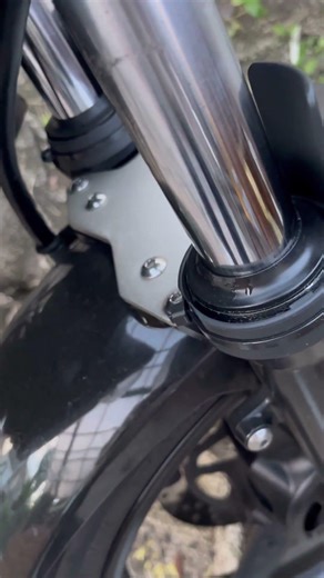 #51 GSR250 Front fork failure