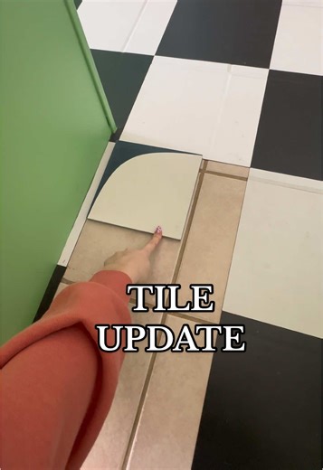 Kitchen Back Splash Update: Ditching the Beige