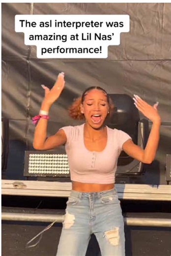 The Show-Stealing Sign Language Interpreter at Lolla