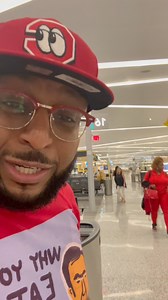 When you travel on Delta Sigma Theta’s national convention week 🔺 | Jeffrey Mister