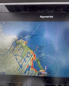 Love that overlay feature and how clear everything shows on these @raymarinebyflir Axiom XL units. Dodged a few bullets this morning. - Thanks to @navtronics for keeping our gear on point. - #CenterConsolesOnly #Raymarine #Flir | Center Consoles Only