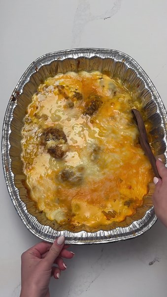 Make creamy Hamburger Helper mac with simple ingredients