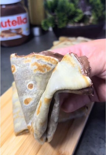 Recette de crêpes parfaites au Nutella