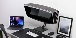 Immersive Display Creates Panoramic Virtual Screens