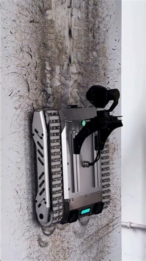 This Robot Climbs Walls Like Spider-Man 😳🕷️