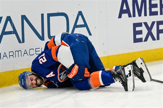 Kyle Palmieri injury update: Islanders brace for long-term loss after star forward's brutal ACL injury