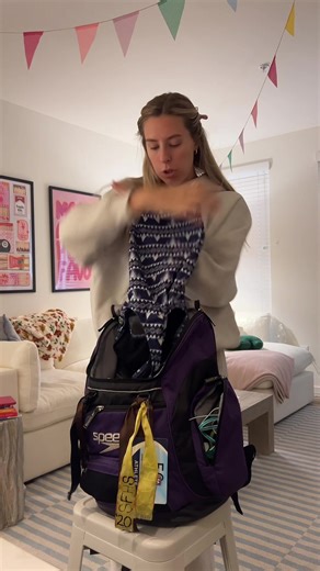 Pack my swim bag with me!! (Yes I know Pilates is spelled wrong ugh) #swimming #swimmingworkout #pilates #swimmingpool