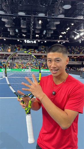 The lowest string tension on tour 🤯🎾 @adrianmannarino He strings his racquet at 10 kilograms, about 22 pounds, which is extremely loose compared to most pros. Playing with tension that low means you need incredible touch and the ability to redirect the ball with real precision. His Babolat racquet is already a powerful frame, and that loose setup makes it even more explosive, so it is pretty cool to watch how Adrian keeps the ball under control at such high speeds. He also said he has used thi