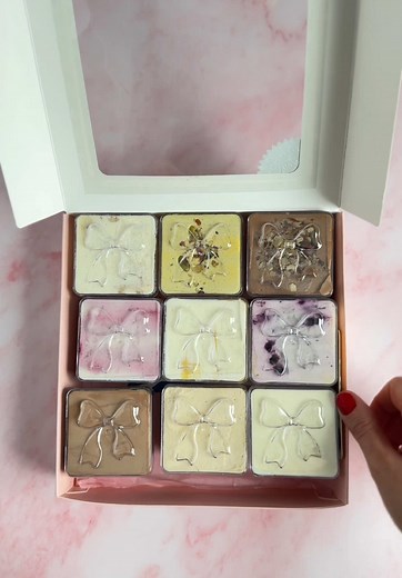 Wedding Cake Tasting Boxes for Brides and Grooms