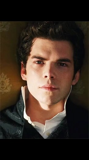 Colin and Penelope First Kiss Flashback Scene