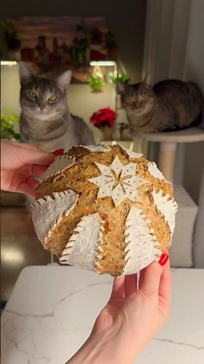 Homemade sourdough bread with whole grain flour, chia and flax seeds 🌾