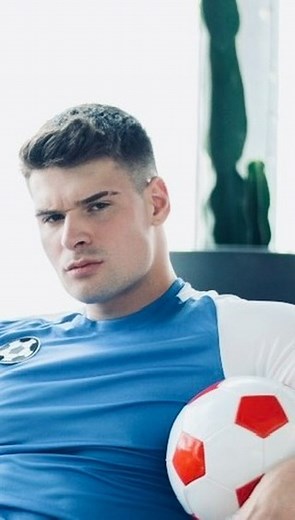 popandfilms 🏳️‍🌈 | Malik Delgaty & Allen King by MEN @mrdelgaty | with guest Justin Jett ♥️ ( @justinjett_x ) @therealallenking @themenaccount . #popandfilms | Instagram