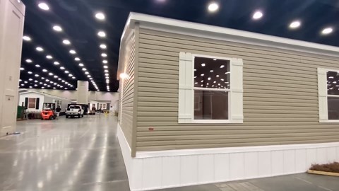 Titan by Fleetwood Homes | 3 bed, 2 bath prefab house tour