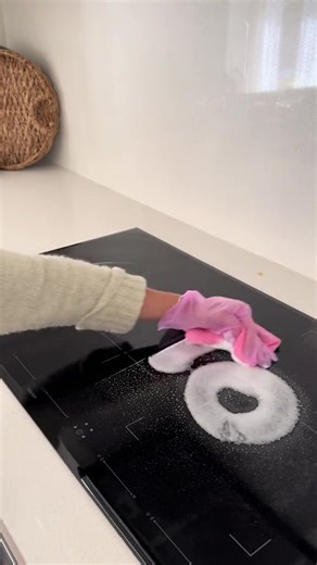 Soothing ASMR Organizing Sounds for a Relaxing Experience