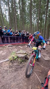 Full gas from @laura_stigger! Crushing the climbs at @mtb_nmnm during the @uci_mountainbike Cross Country World Cup! 🔥💨 Her relentless power and determination on the uphill sections are just on point, proving why she’s one of the top riders in the game. Keep pushing, Laura! 💪⛰️ #specialized #sworks #flightattendant #roval #sram #axs #rockshox #sid #mbworldcup #mtb #bike #ucimtbworldcup | Daniel Bionicle Dante