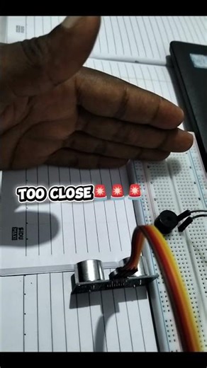 Arduino made a MINI Parking Sensor 🚗 #arduino #arduinoproject
