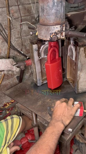 Making plastic bags with a machine.