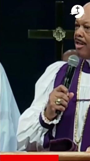 COGIC General Board Member Bishop Michael E. Hill Preaching To The Church!