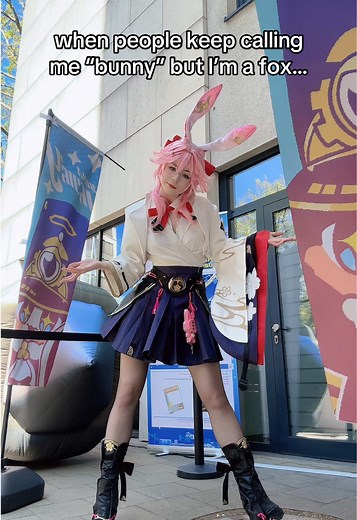 Honkai Star Rail Fox Cosplay: Not a Bunny!