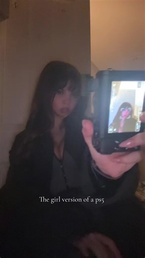 scarlett Thomas 🤍 (@scarlettjthomas26)’s videos with Revolving Door X Everyday - dannybedettimusic