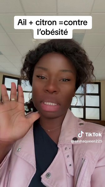 Boisson detox naturelle à l'ail et au citron pour maigrir